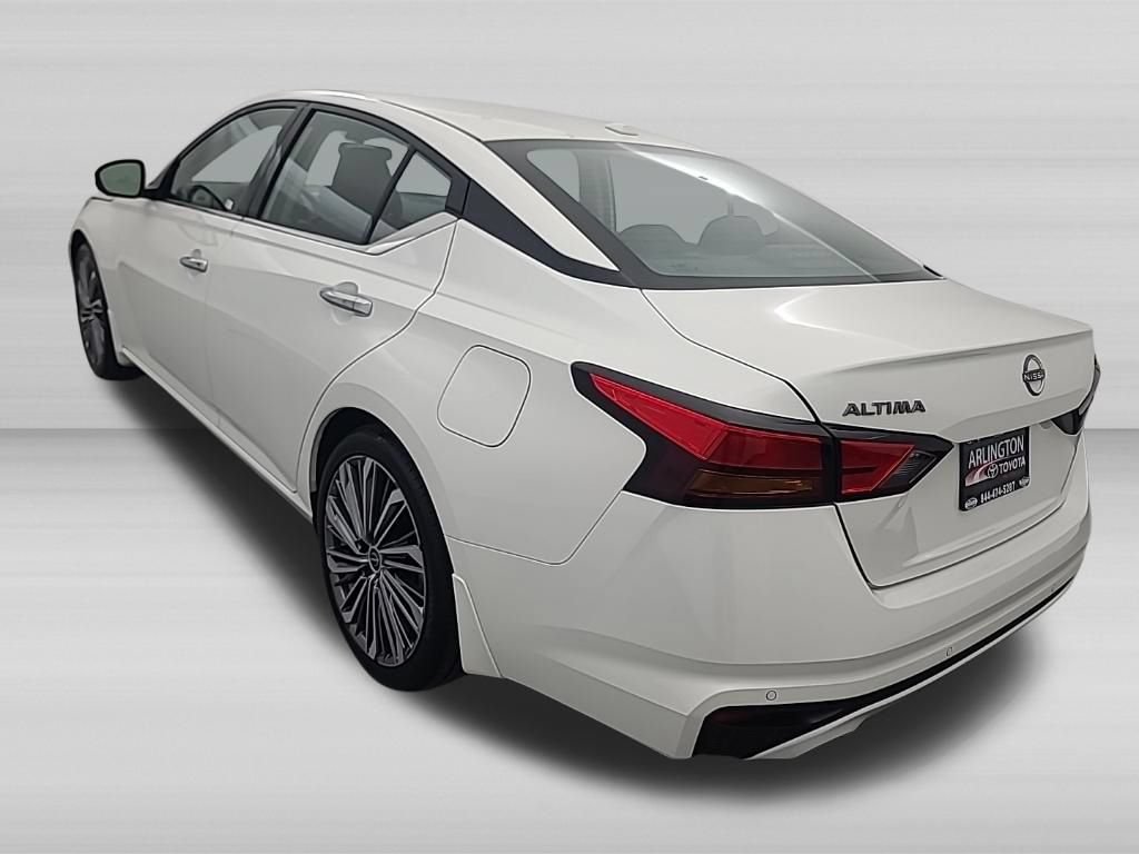 Used 2025 Nissan Altima 2.5 SL FWD image 6