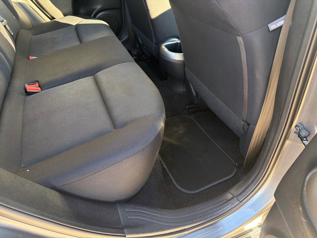 Used 2014 Nissan Juke S image 16