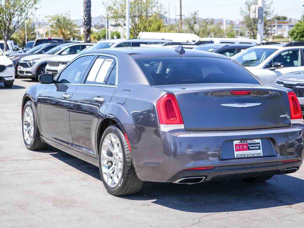 Used 2016 Chrysler 300 C Platinum RWD image 8