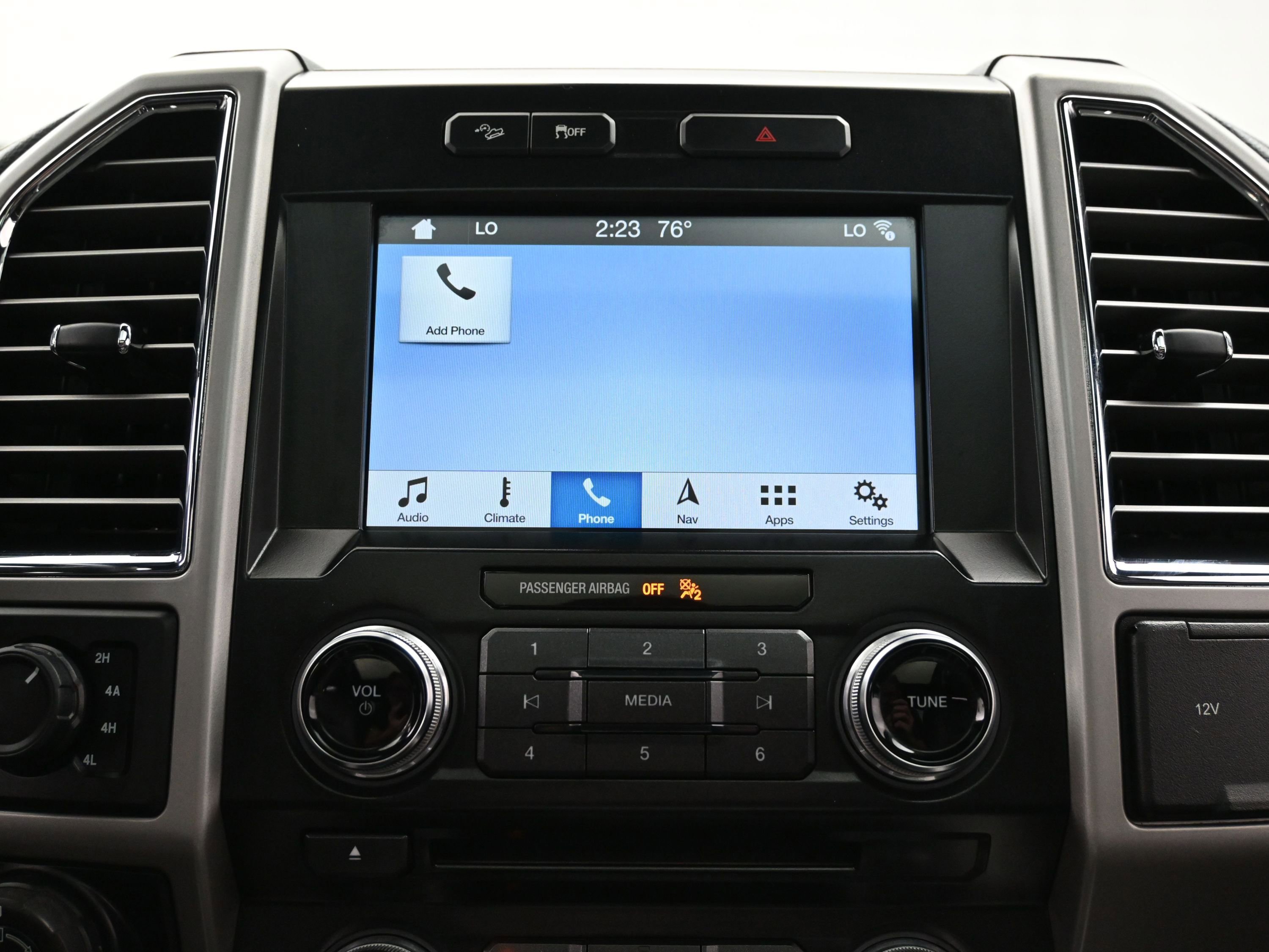 Used 2016 Ford F150 Lariat w/ Equipment Group 502A Luxury image 41