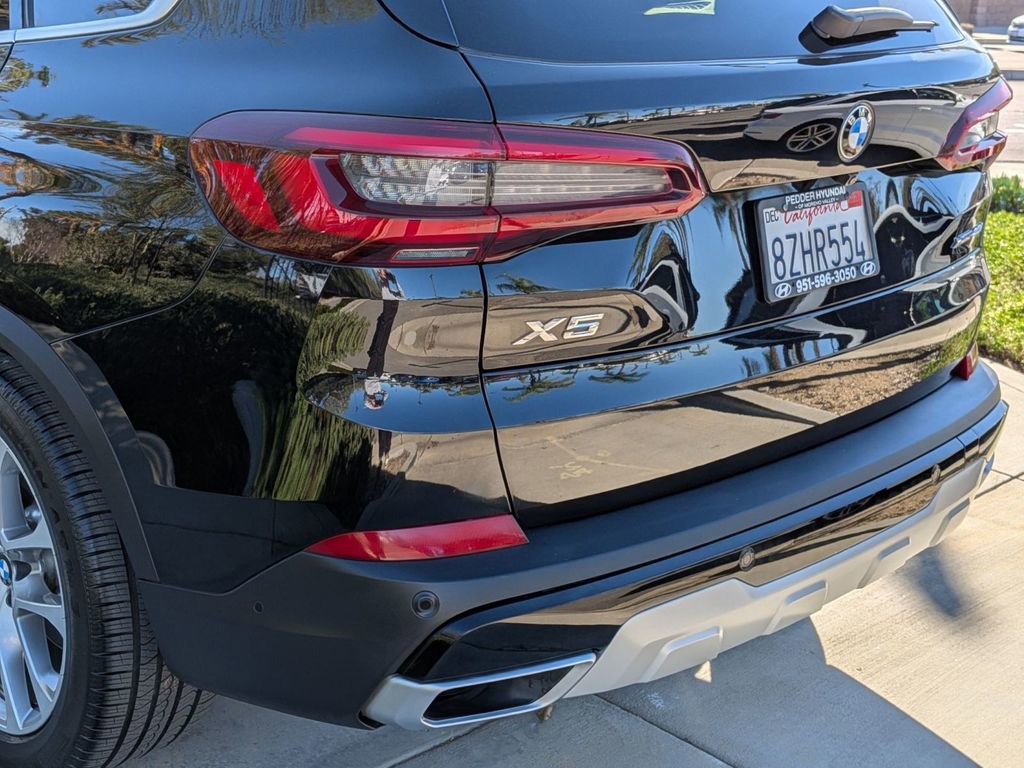 Used 2022 BMW X5 xDrive40i w/ Climate Comfort Package image 11