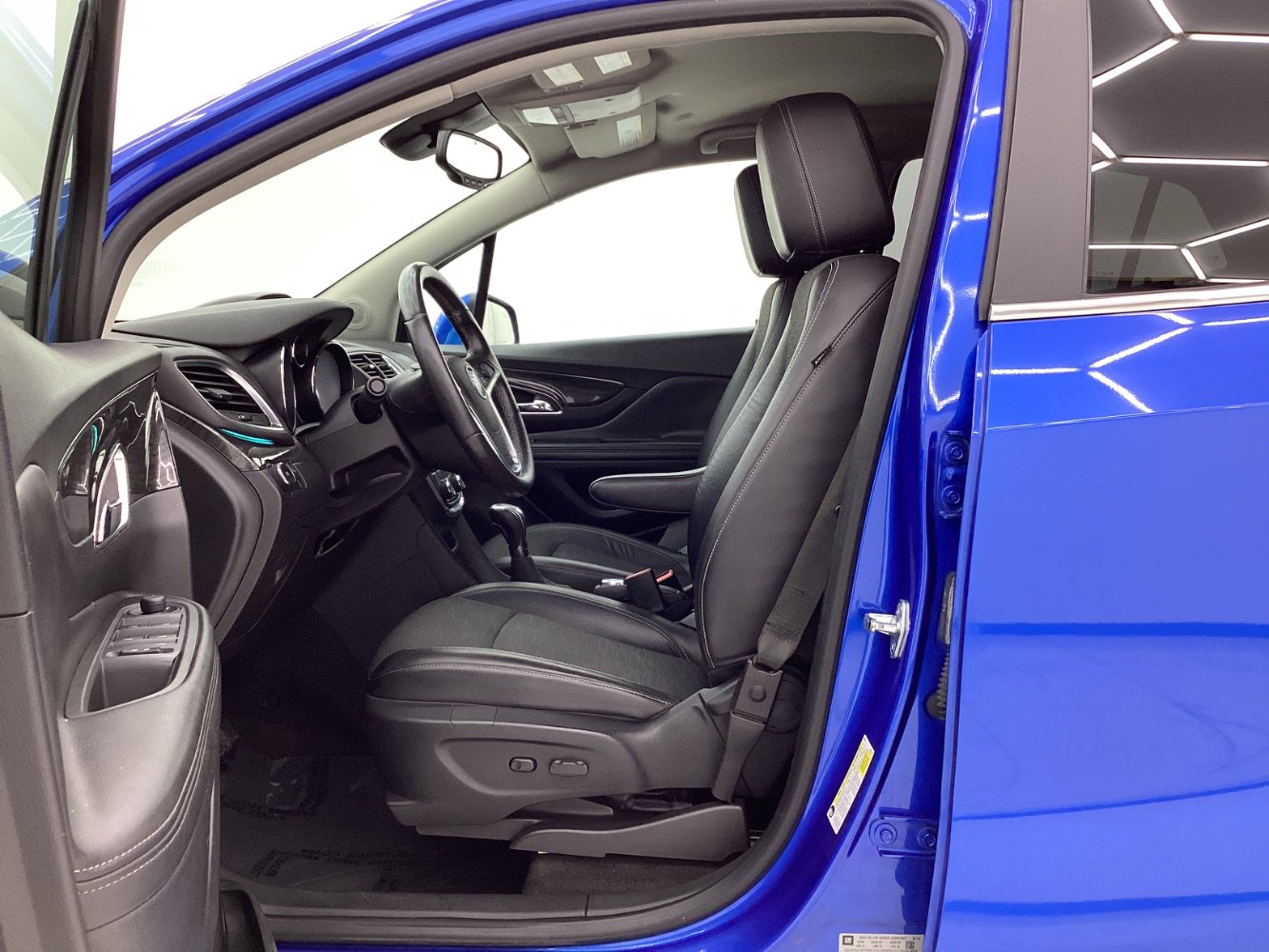 Used 2015 Buick Encore Convenience image 14