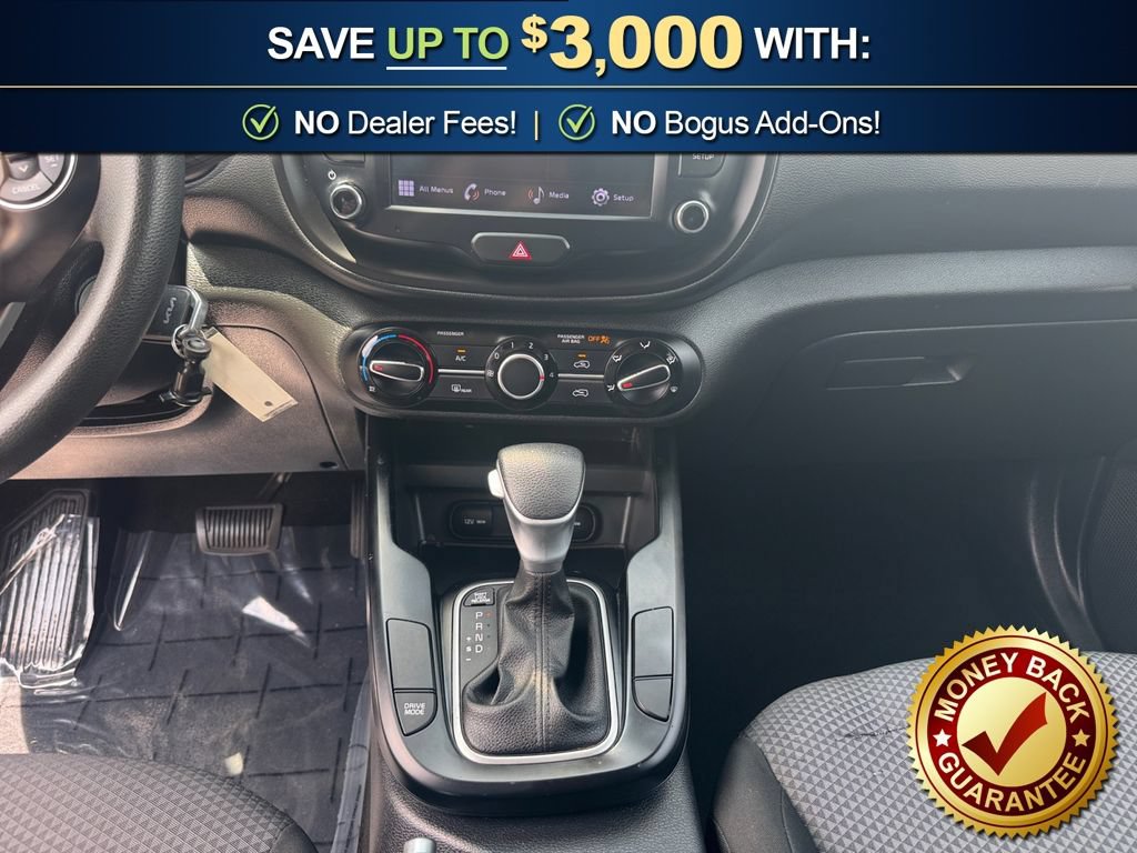 Used 2022 Kia Soul LX FWD image 25