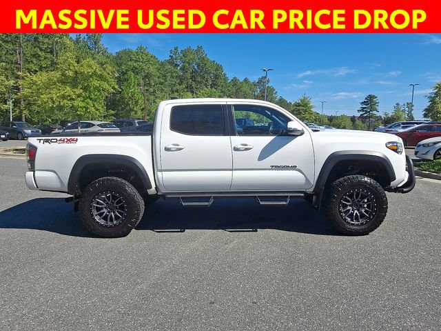 Used 2020 Toyota Tacoma TRD Off-Road w/ TRD Premium Off Road Package AWD/4WD image 9