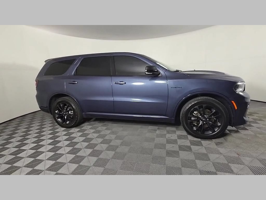 Used 2021 Dodge Durango R/T w/ Blacktop Package RWD image 36