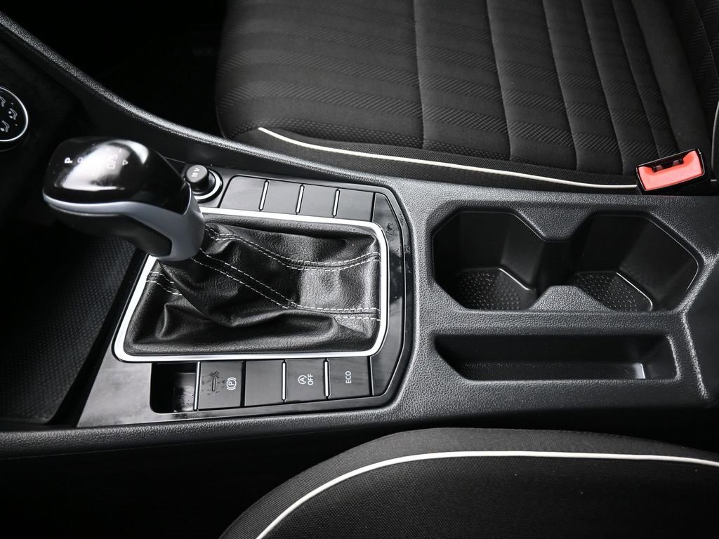 Used 2024 Volkswagen Jetta Sport image 21