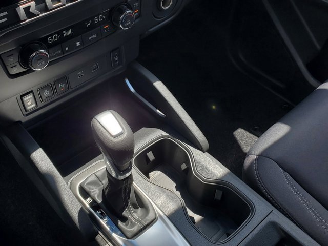 New 2025 Nissan Frontier SV image 11
