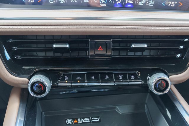 New 2026 Chevrolet Suburban High Country image 28