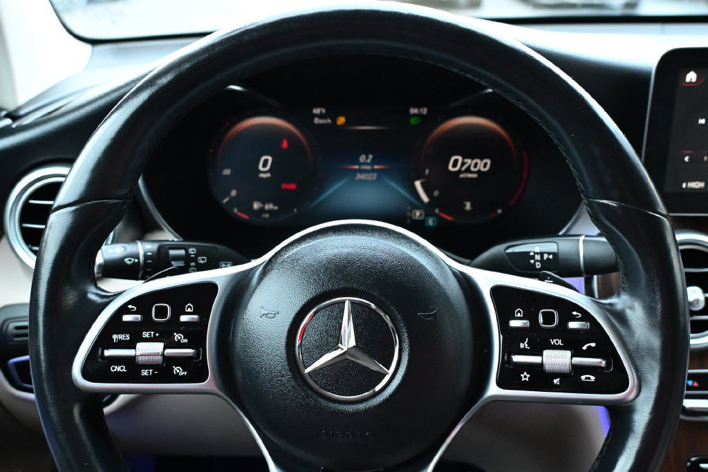 Used 2022 Mercedes-Benz GLC 300 4MATIC image 19