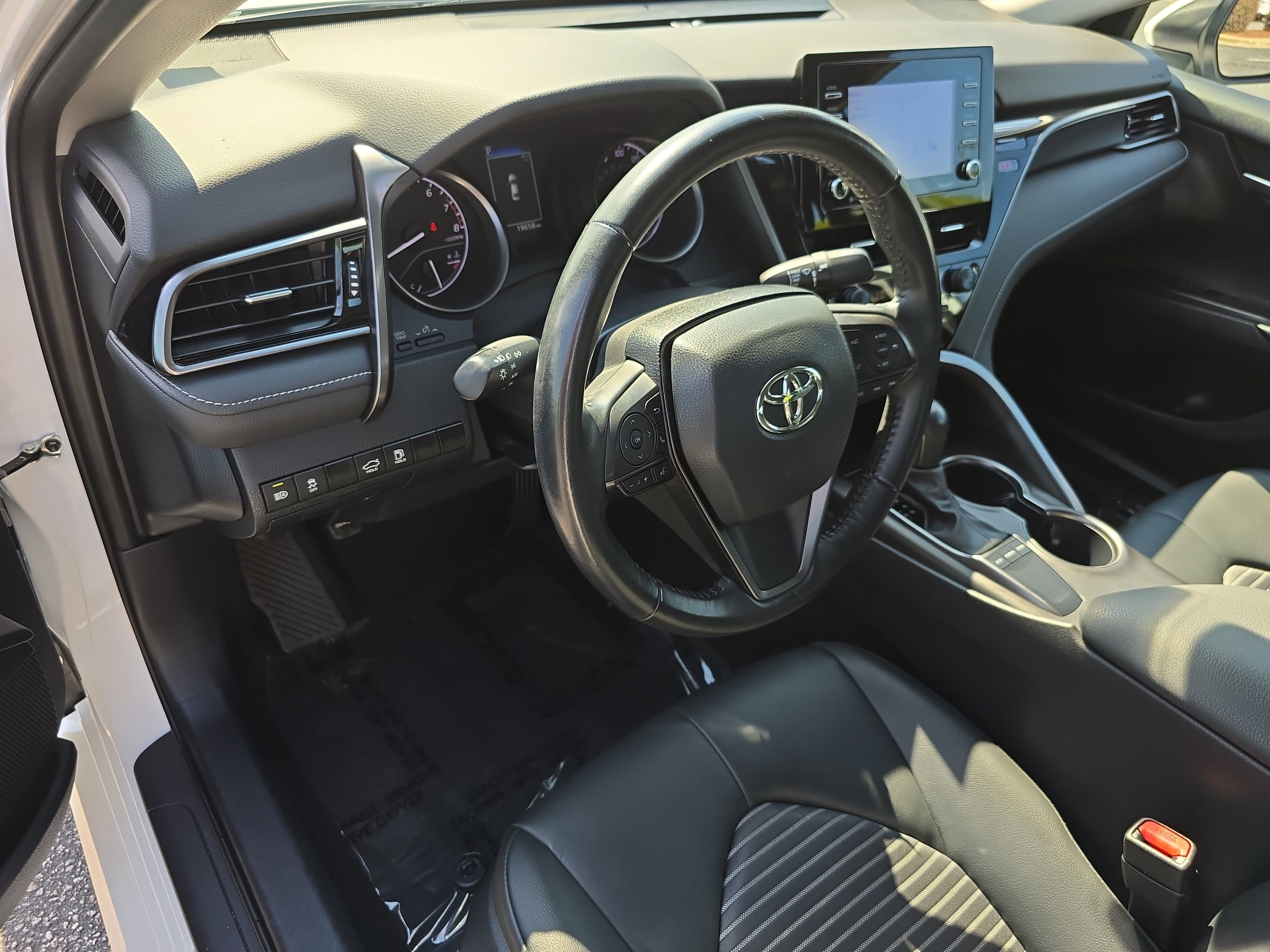Used 2024 Toyota Camry SE FWD image 15