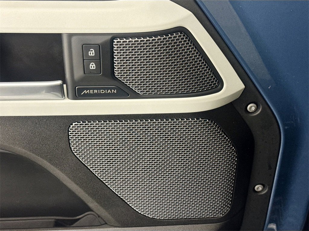 Used 2022 Land Rover Defender 110 S image 18