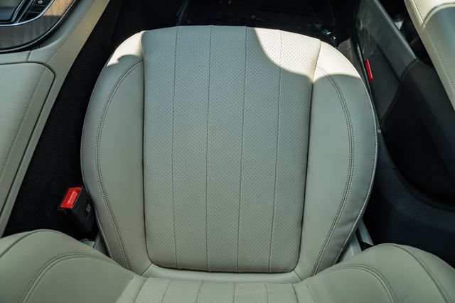 Used 2023 Mercedes-Benz E 350 4MATIC Sedan image 31
