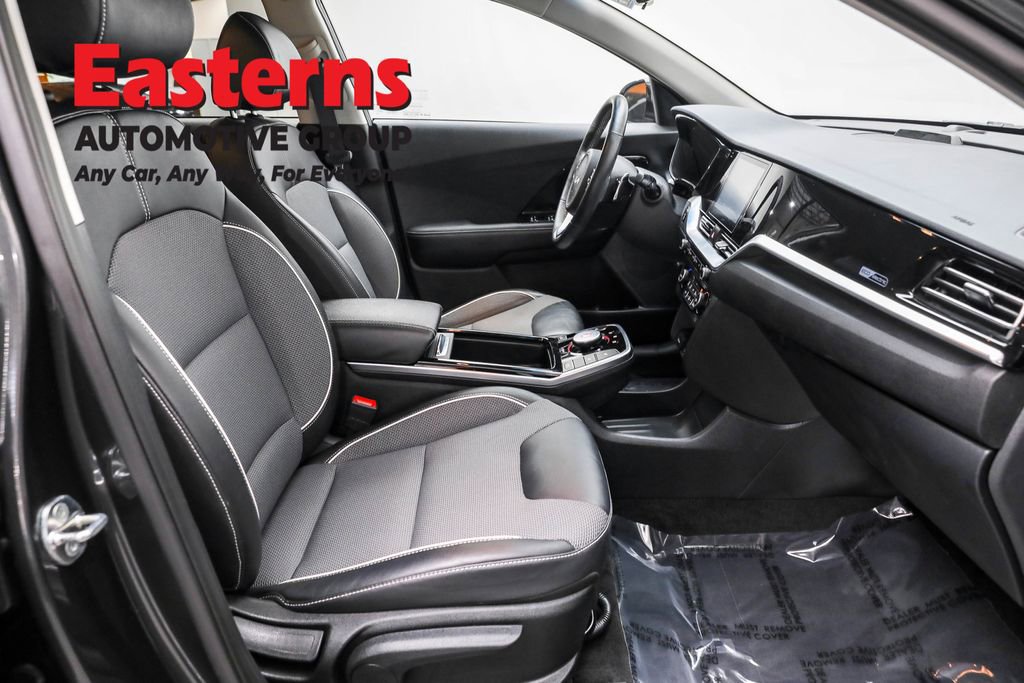 Used 2022 Kia Niro EX w/ Cold Weather Package image 23