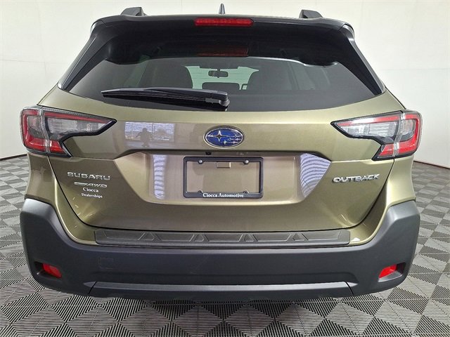 Certified 2025 Subaru Outback Premium image 9