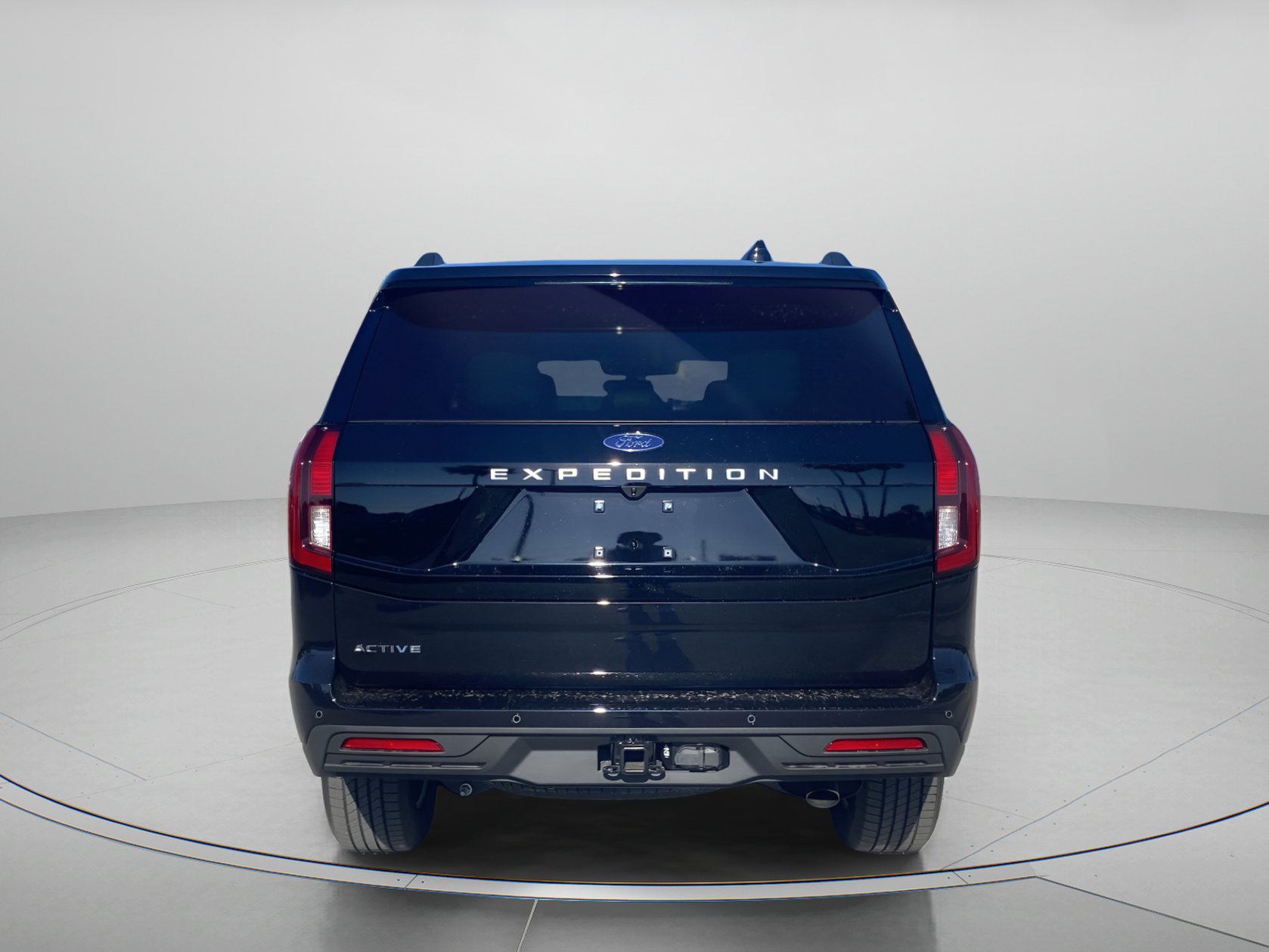 New 2026 Ford Expedition Active image 5