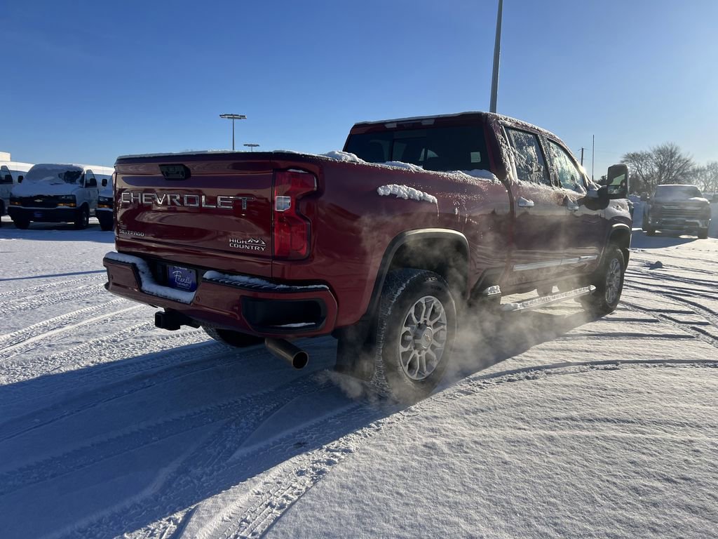 Certified 2024 Chevrolet Silverado 3500 High Country w/ Technology Package image 11