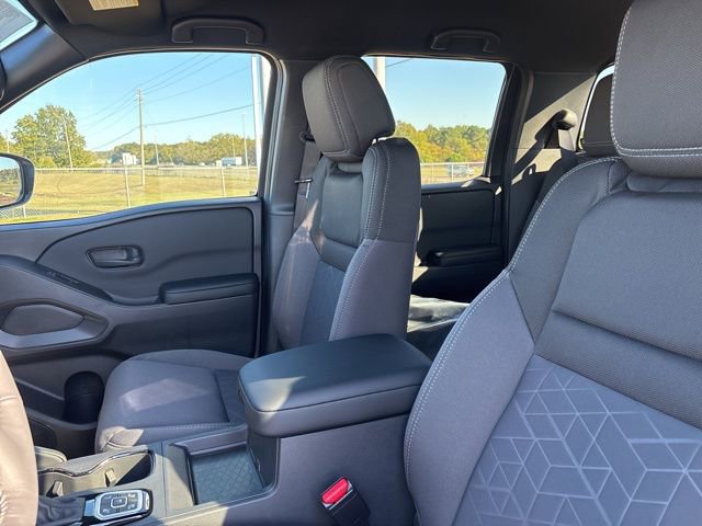 New 2026 Nissan Frontier SV image 9