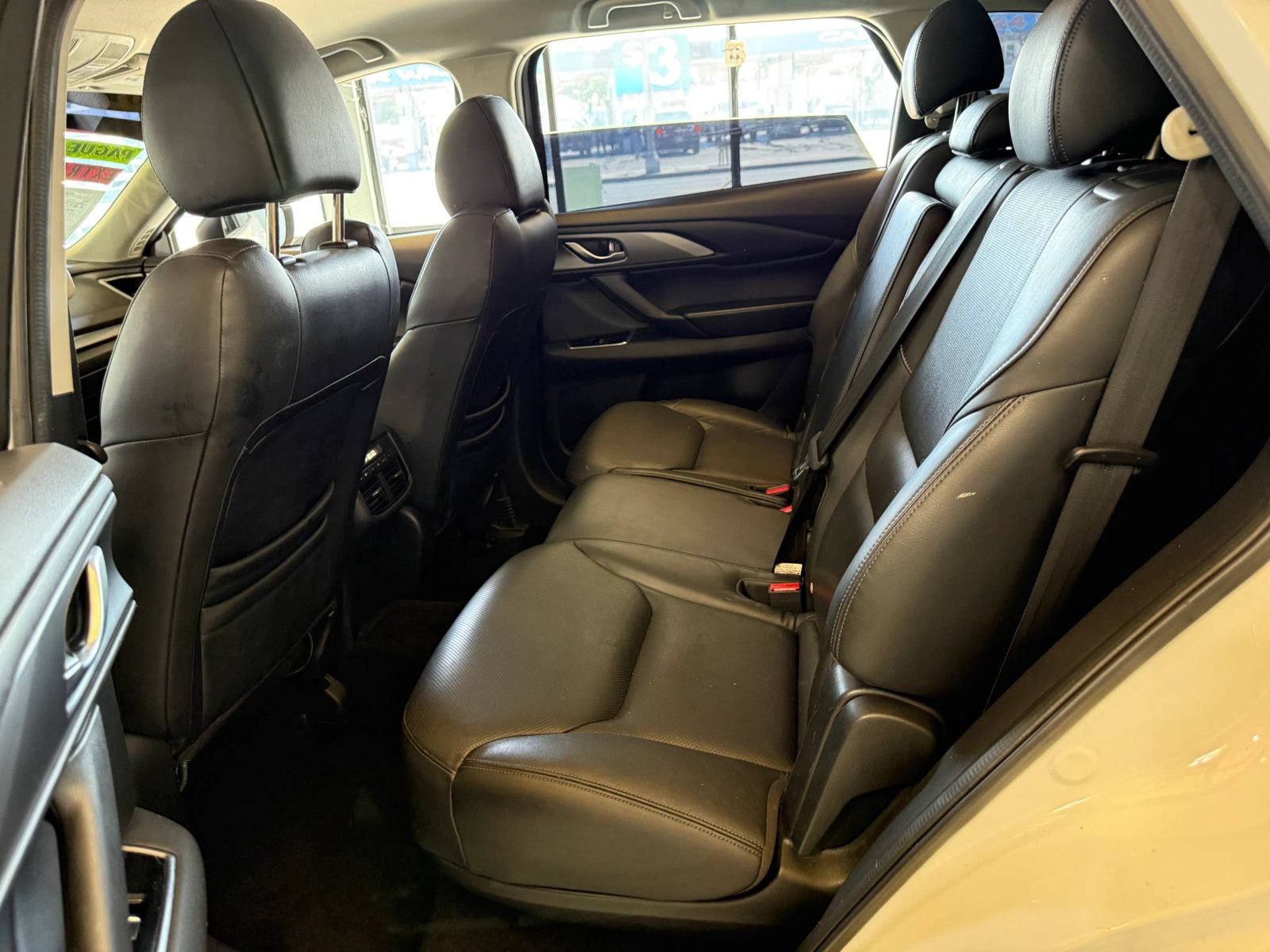 Used 2017 MAZDA CX-9 Touring FWD image 10