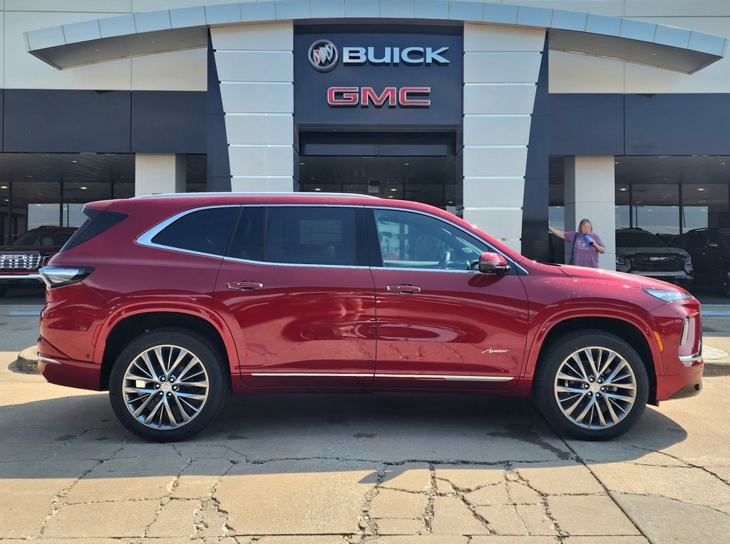 New 2026 Buick Enclave Avenir w/ Super Cruise Package image 3