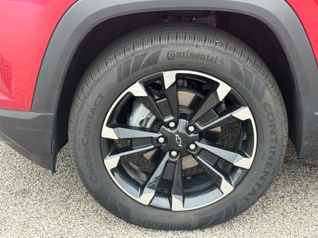 Used 2025 Chevrolet Equinox RS image 4