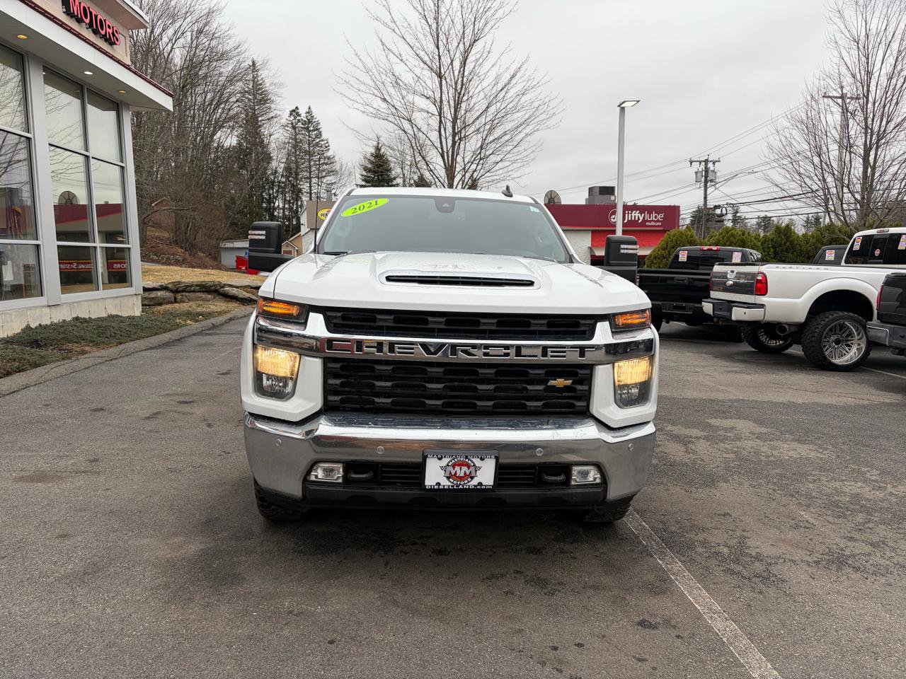 Used 2021 Chevrolet Silverado 2500 LT w/ Convenience Package image 3