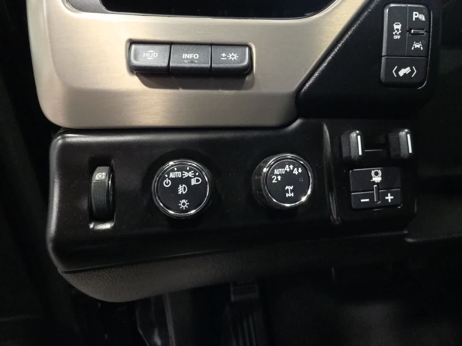 Used 2020 GMC Yukon Denali AWD/4WD image 23