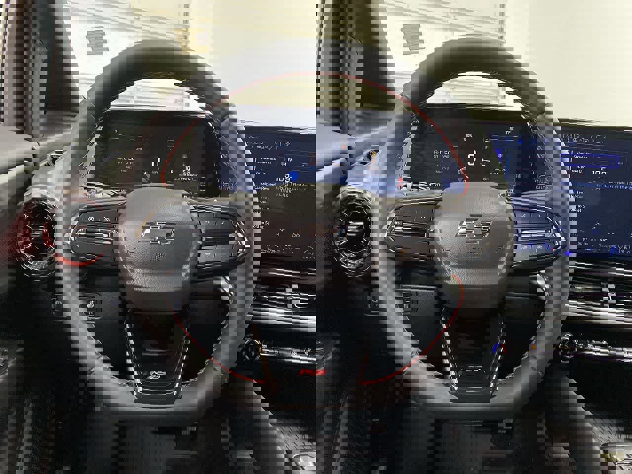 Used 2024 Chevrolet Equinox EV RS image 19