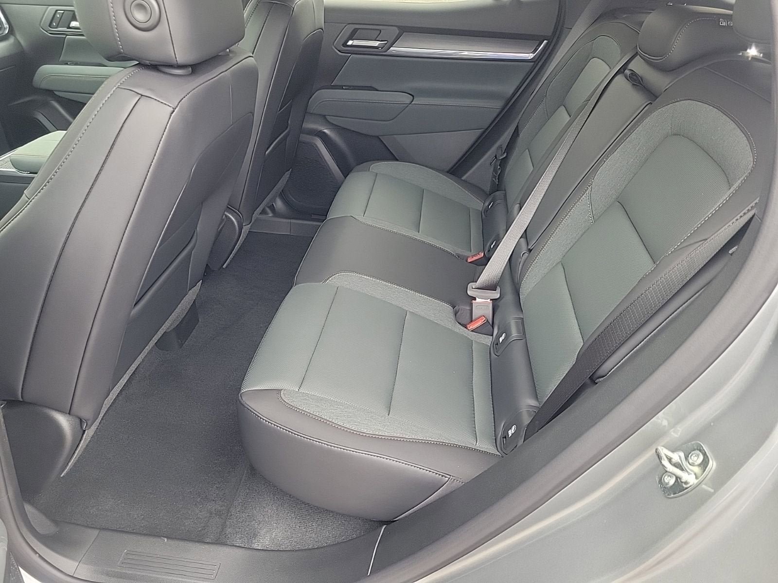 New 2026 GMC Terrain AT4 w/ Convenience Package III AWD/4WD image 10