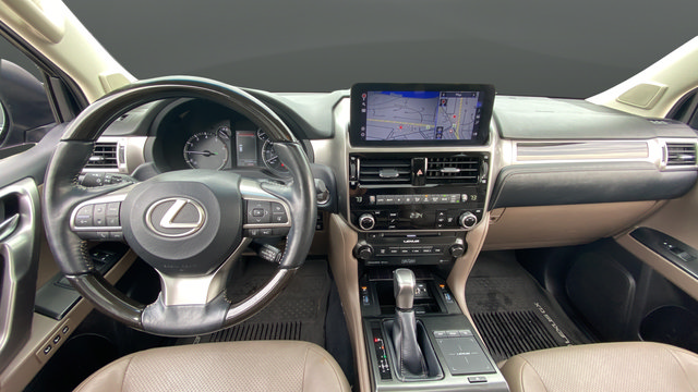 Used 2022 Lexus GX 460 Luxury w/ Accessory Package AWD/4WD image 11