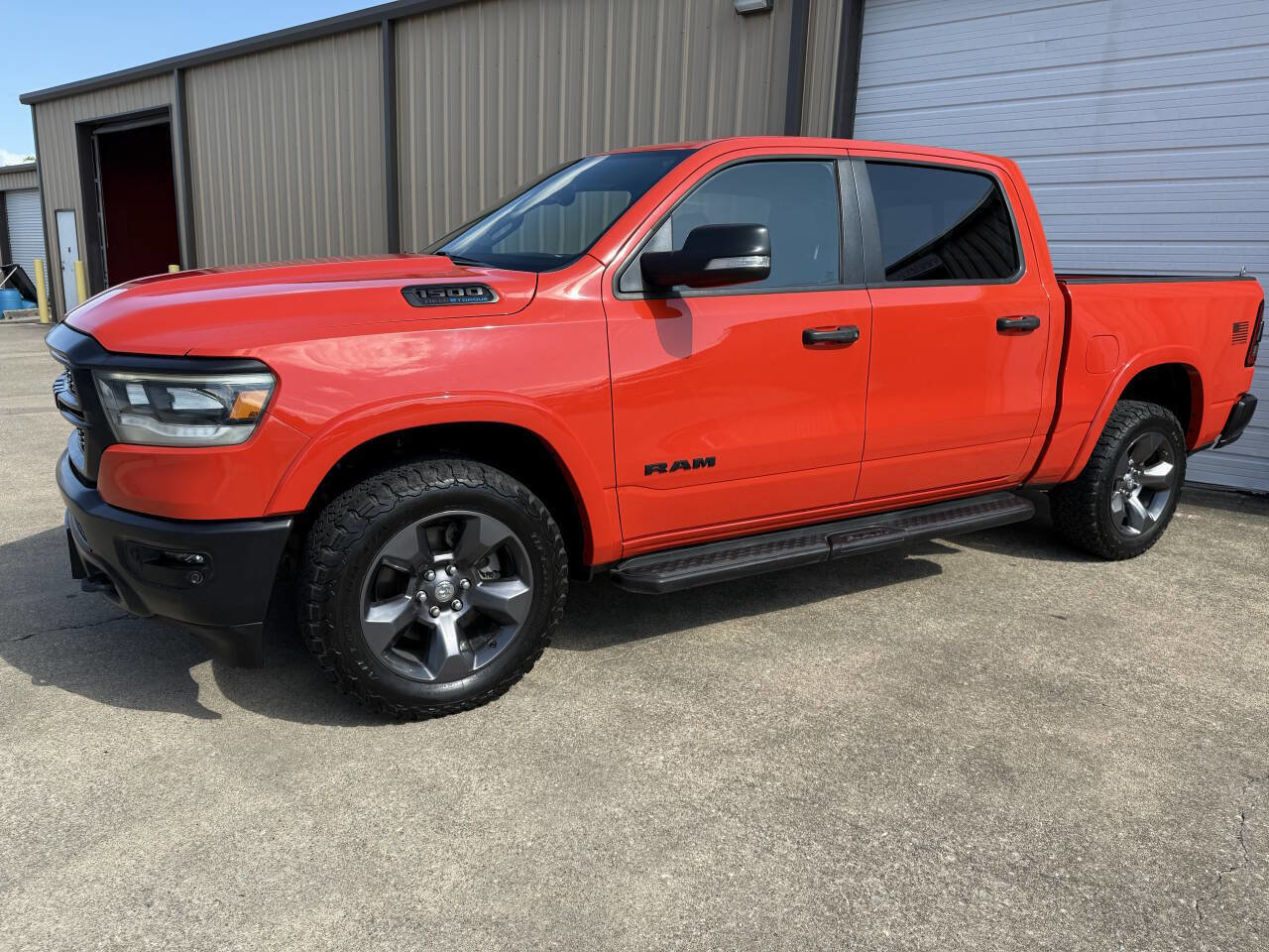 Used 2021 RAM 1500 Lone Star w/ Built-to-serve Edition image 5
