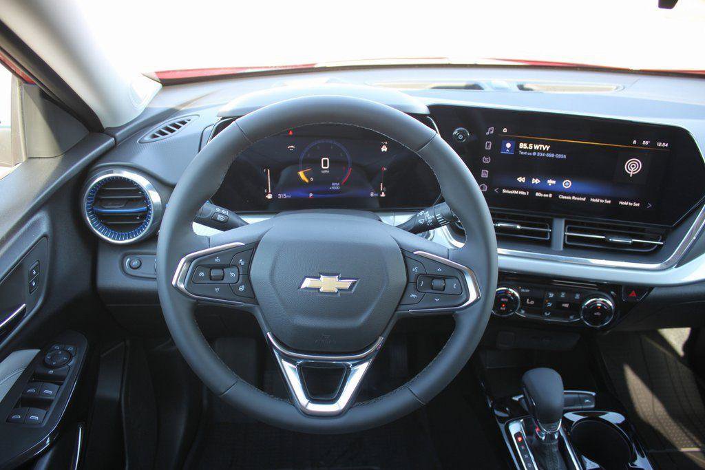New 2026 Chevrolet Trax LT w/ Driver Confidence Package image 8