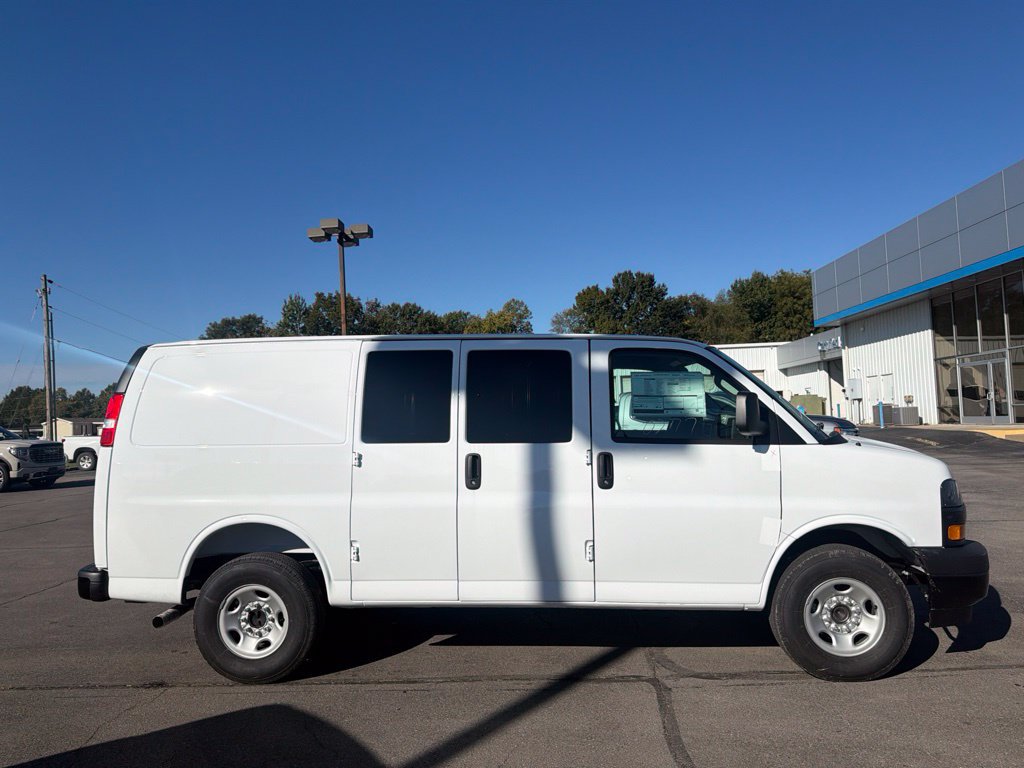 New 2027 Chevrolet Express 2500 w/ Driver Convenience Package RWD image 2