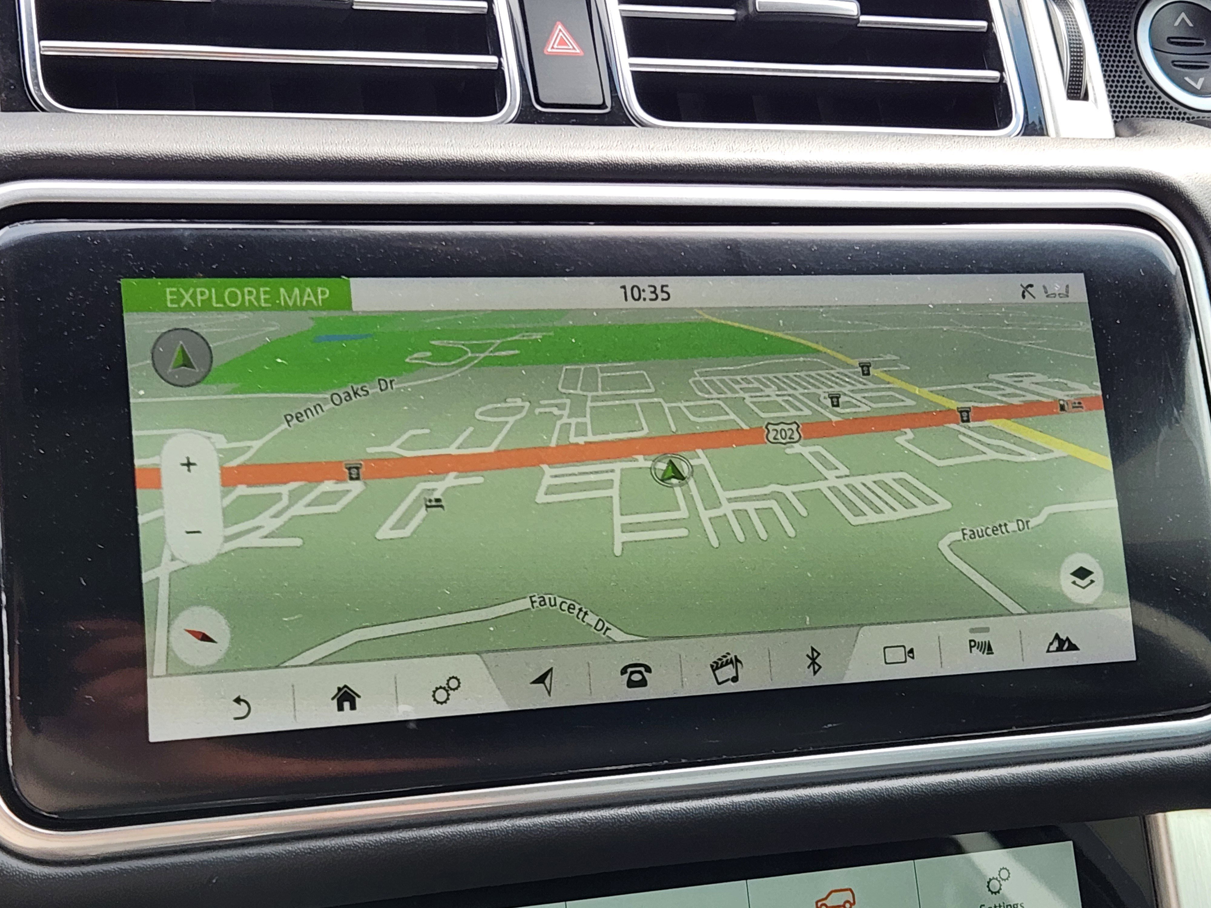 Used 2020 Land Rover Range Rover HSE image 21