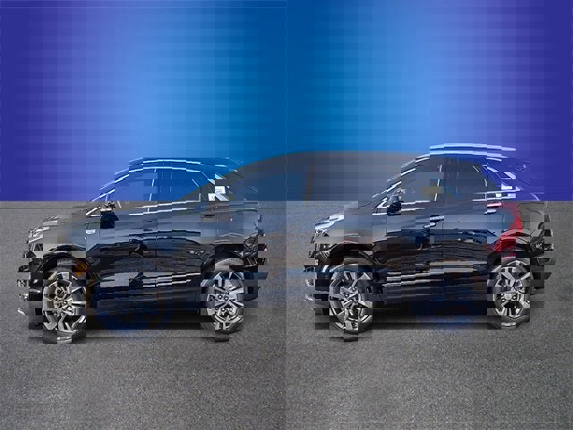 New 2025 Cadillac XT5 Premium Luxury w/ Technology Package image 2