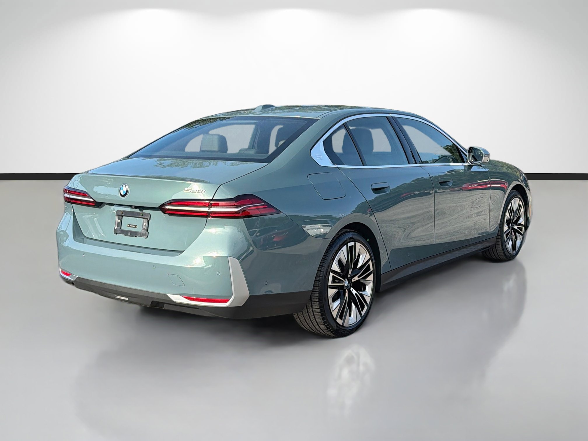 Used 2026 BMW 530i RWD image 3