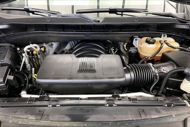 Used 2022 Chevrolet Tahoe Z71 w/ Z71 Off-Road Package image 9