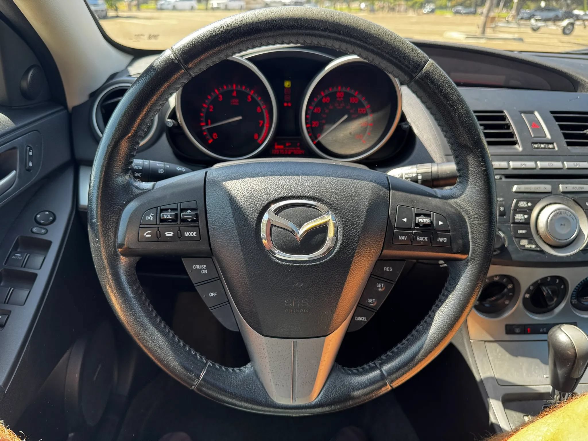 Used 2011 MAZDA MAZDA3 s Sport w/ Tech Pkg FWD image 14