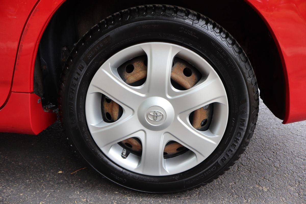 Used 2009 Toyota Matrix S AWD/4WD image 37