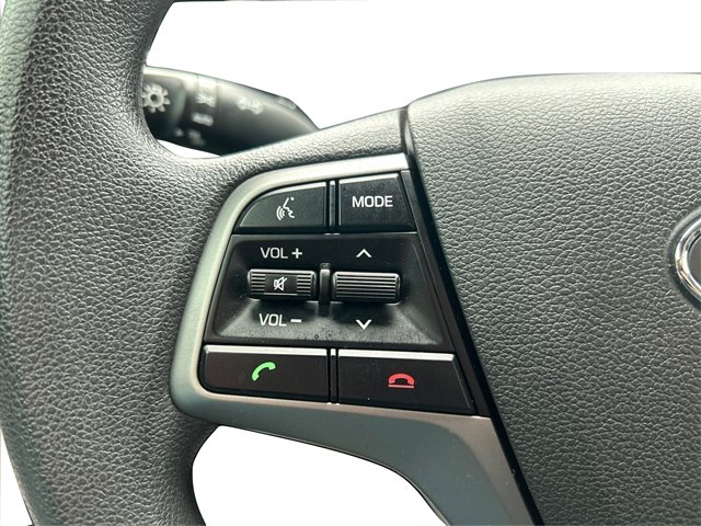 Used 2017 Hyundai Elantra SE FWD image 34