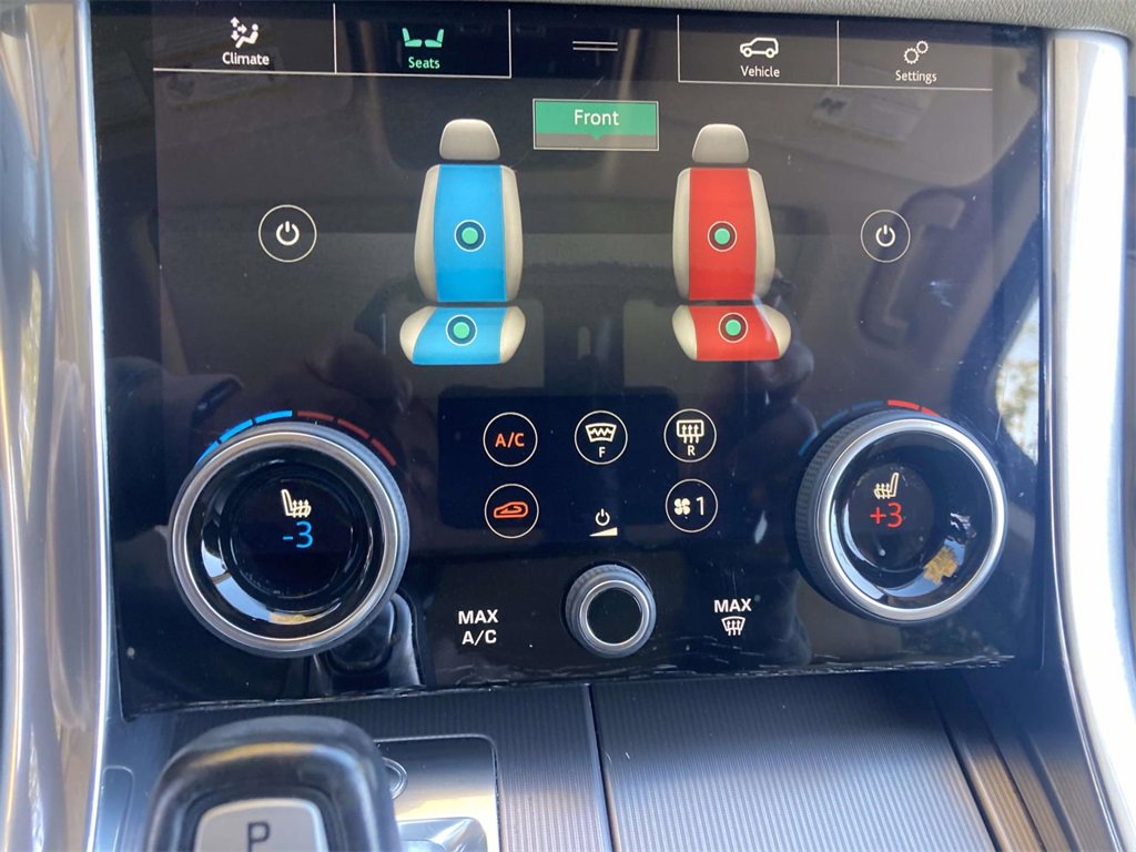 Used 2018 Land Rover Range Rover Sport HSE image 16