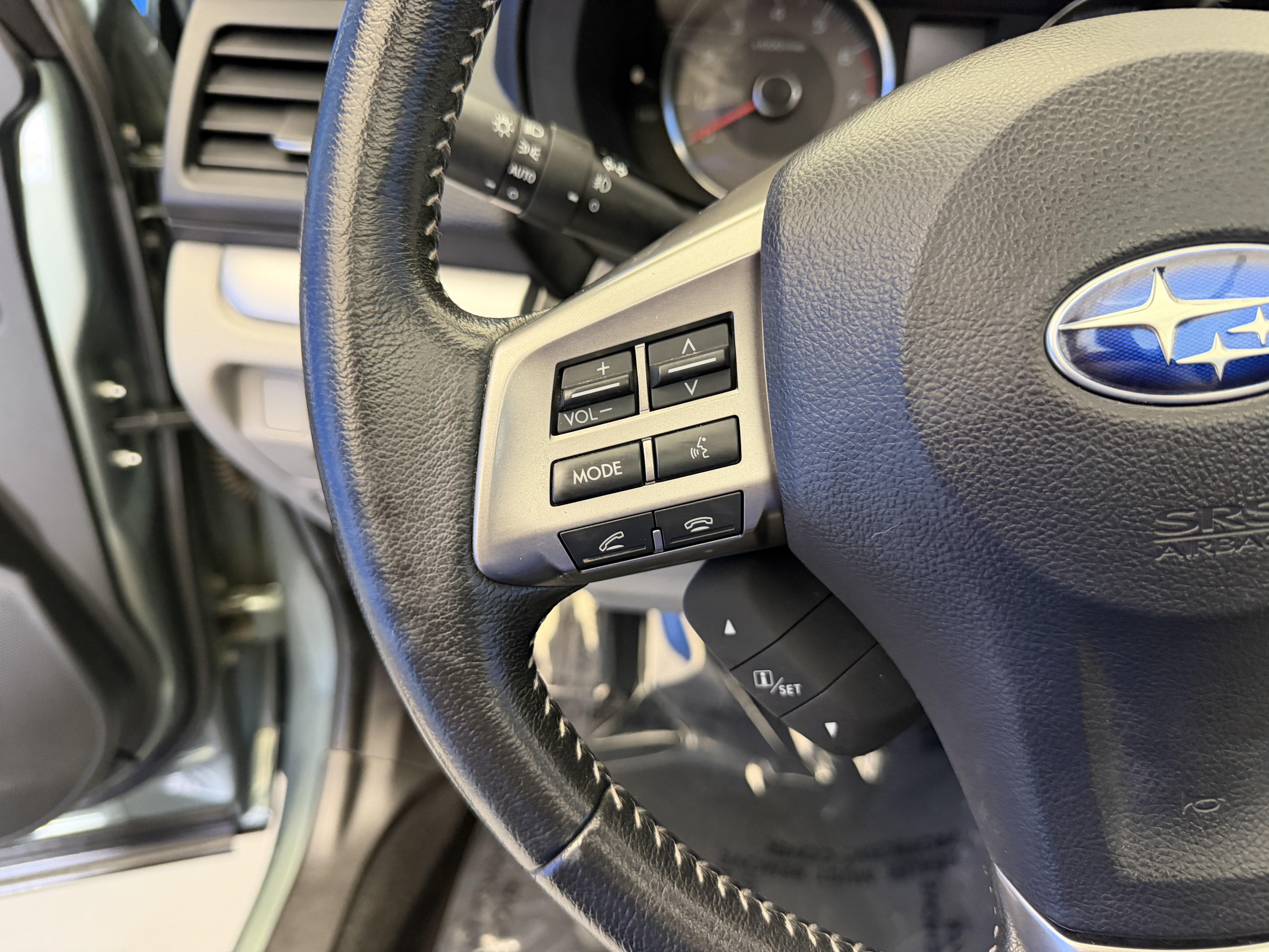 Used 2014 Subaru Forester 2.5i Limited w/ Popular Package #2 AWD/4WD image 15