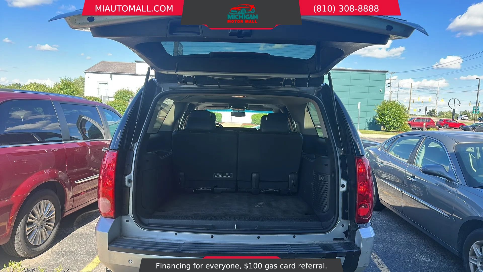 Used 2013 GMC Yukon XL SLT AWD/4WD image 6