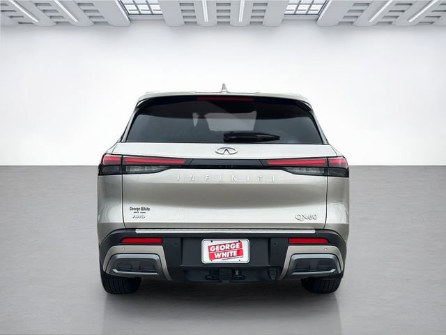 Used 2023 INFINITI QX60 Sensory w/ Vision Package AWD/4WD image 5