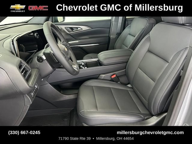 New 2026 Chevrolet Traverse LT w/ Driver Confidence Package AWD/4WD image 14