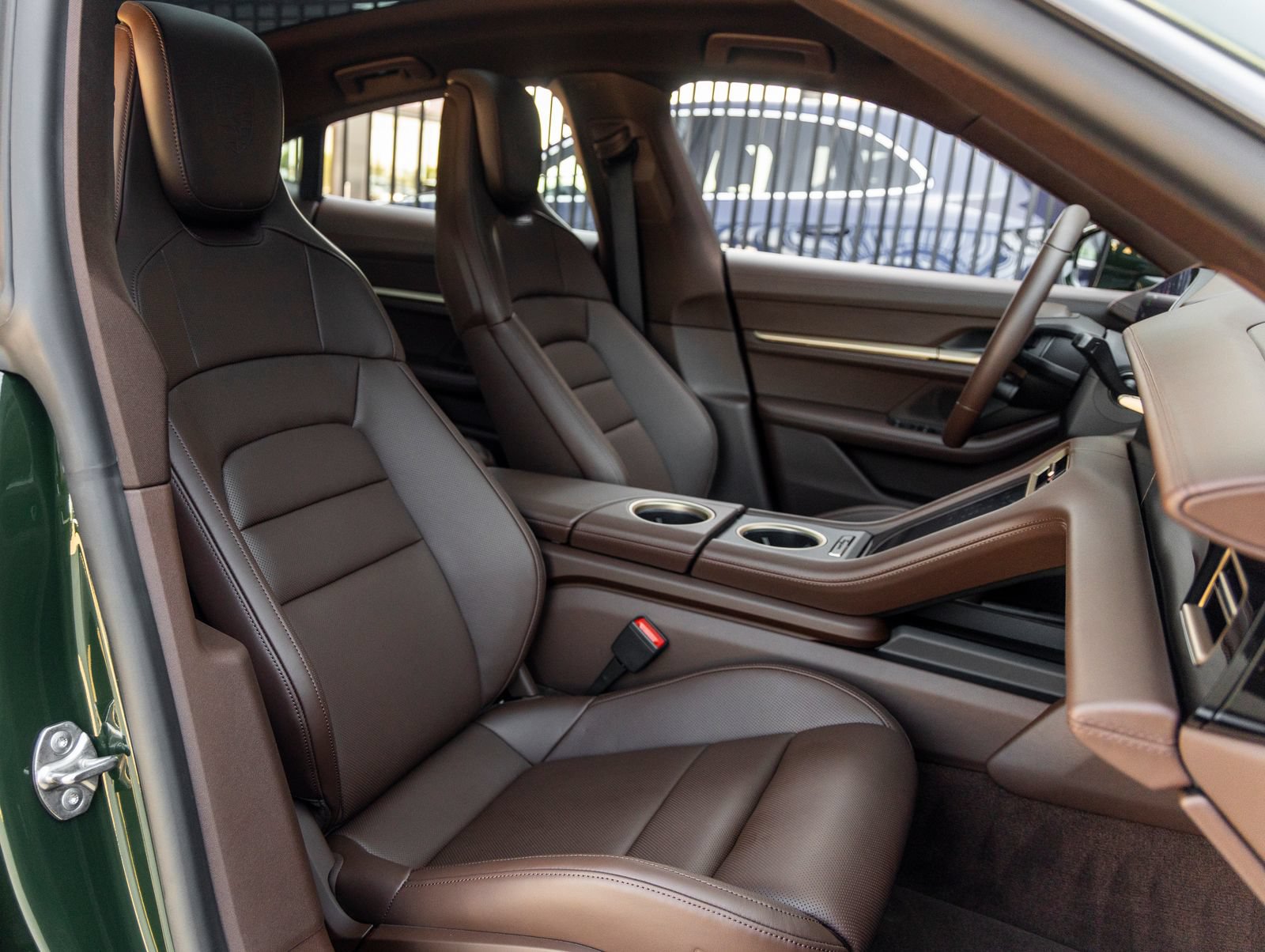 New 2026 Porsche Taycan AWD/4WD image 44