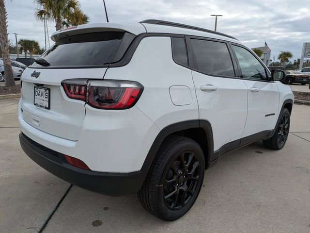 New 2026 Jeep Compass Latitude AWD/4WD image 4