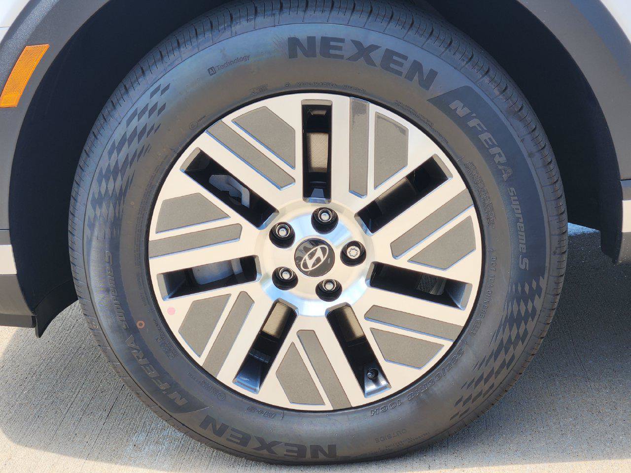New 2027 Hyundai Palisade SEL Premium FWD image 7