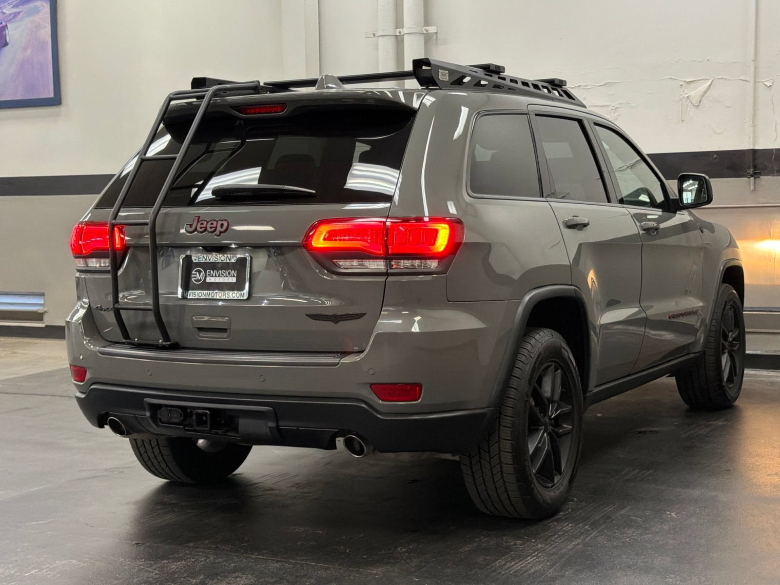 Used 2021 Jeep Grand Cherokee Trailhawk w/ Trailhawk Luxury Group AWD/4WD image 12