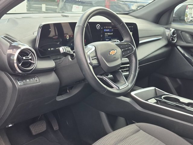 Used 2025 Chevrolet Equinox LT AWD/4WD image 15