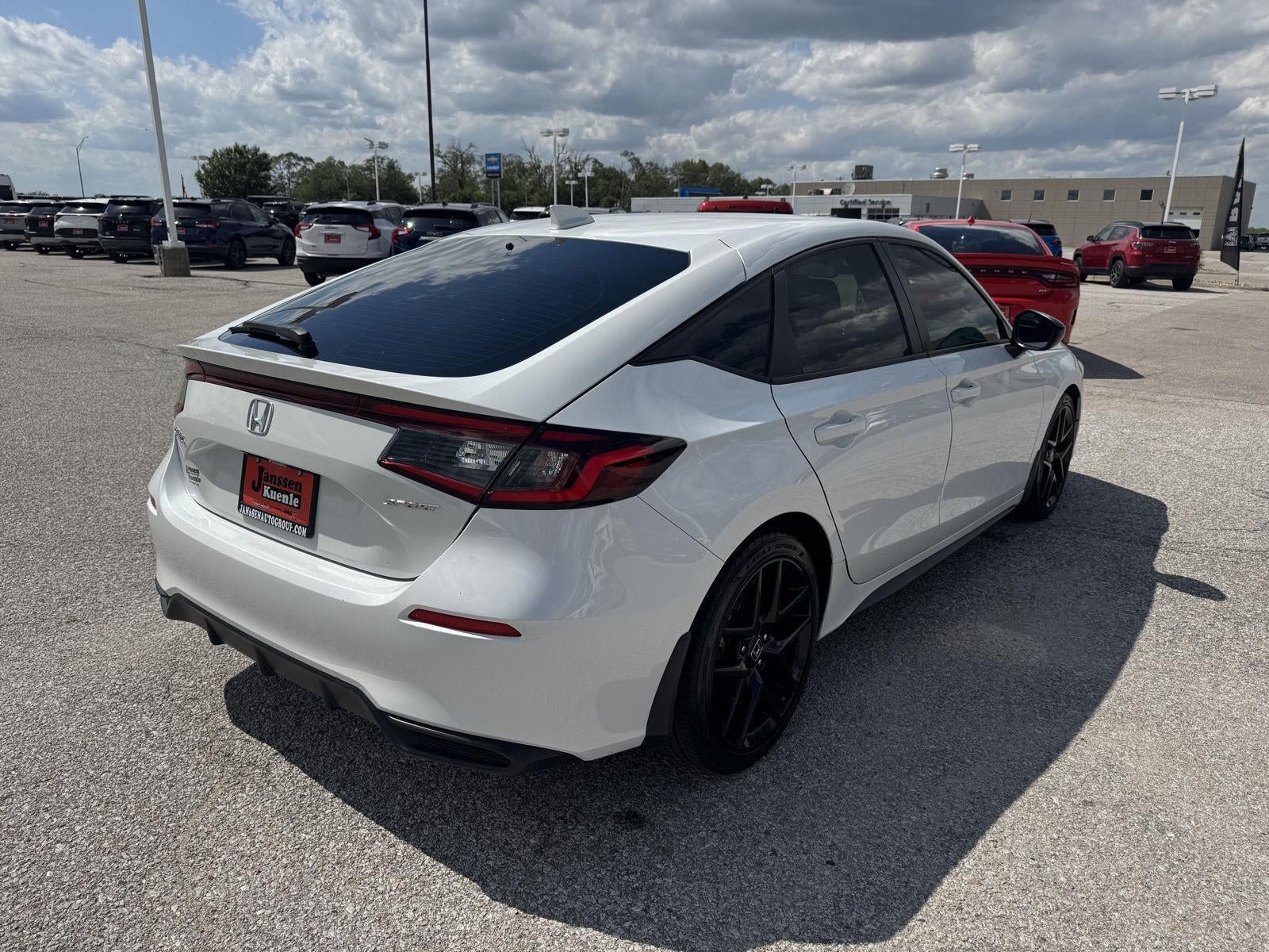 Used 2023 Honda Civic Sport image 14